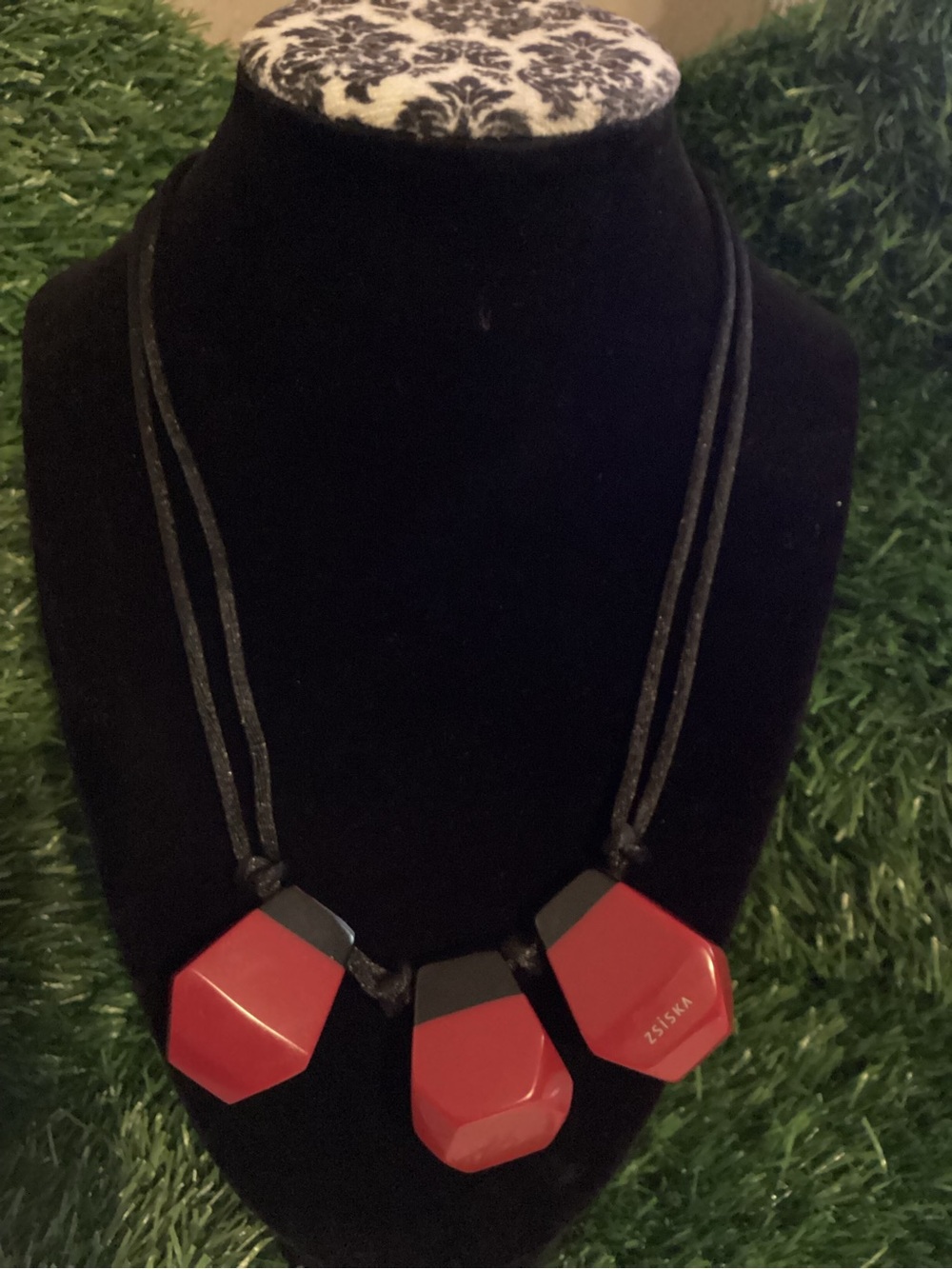 Zsiska Red Geometric resin 3 bead Pendant Necklace by